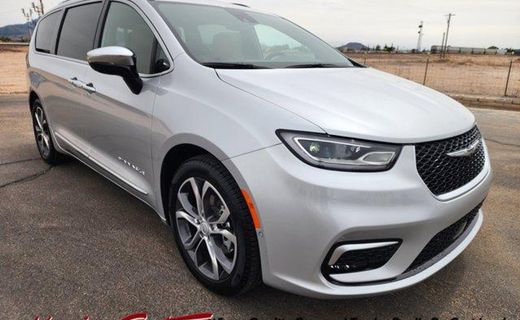 2026 Chrysler Pacifica Pinnacle