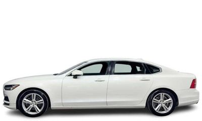 2018 Volvo S90 Momentum
