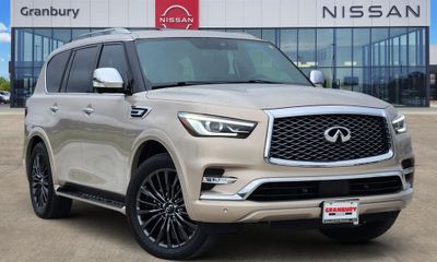 2022 Infiniti QX80 SV