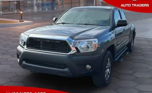 2013 Toyota Tacoma Delux