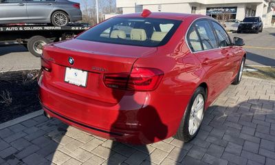 2018 BMW 330I xDrive
