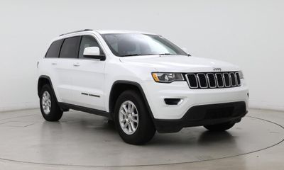 2020 Jeep Grand Cherokee Laredo
