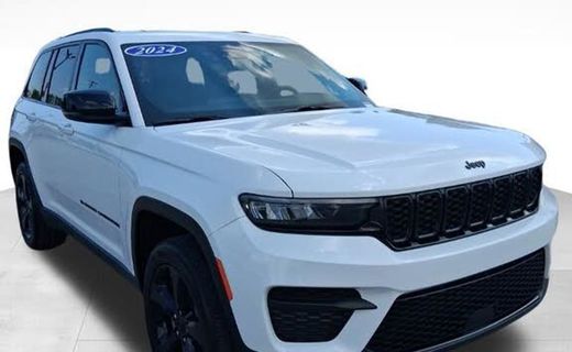 2024 Jeep Grand Cherokee Laredo