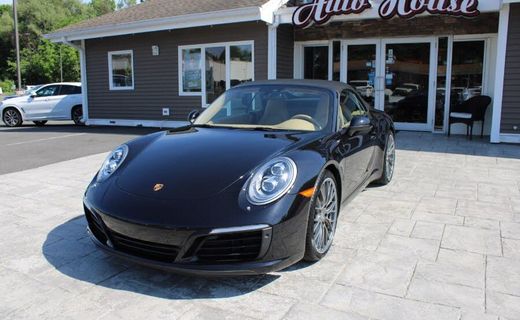 2017 Porsche 911 Turbo S
