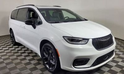 2027 Chrysler Pacifica