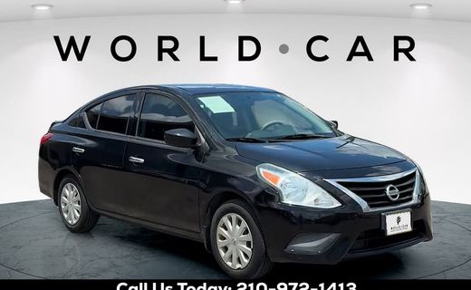 2015 Nissan Versa SV