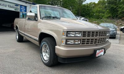 1992 Chevrolet GMT-400 1500 REG CAB