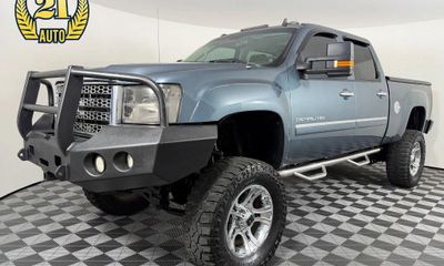 2011 GMC Sierra Denali