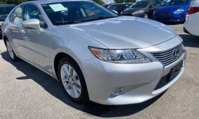 2013 Lexus ES 300H