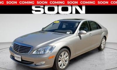 2009 Mercedes-Benz S-Class S550 4 Matic