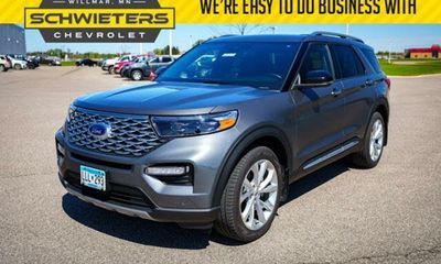 2023 Ford Explorer Platinum