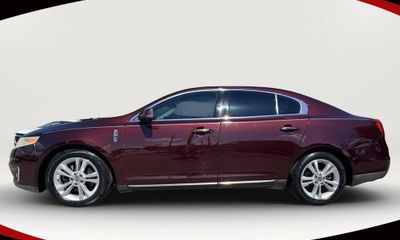 2012 Lincoln MKS Base