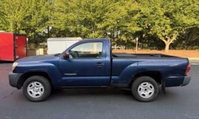 2008 Toyota Tacoma Deluxe