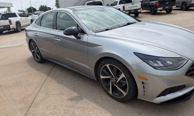 2021 Hyundai Sonata SEL Plus