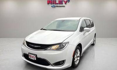 2018 Chrysler Pacifica Touring Plus