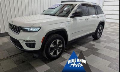 2023 Jeep Grand Cherokee 4XE