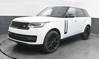 2025 Land Rover Range SE