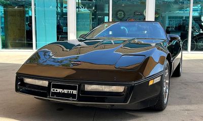 1989 Chevrolet Corvette Base Convertible