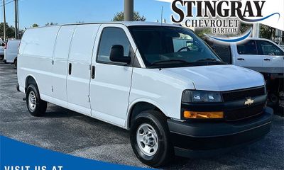 2025 Chevrolet Express EXT