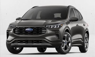 2023 Ford Escape ST Line