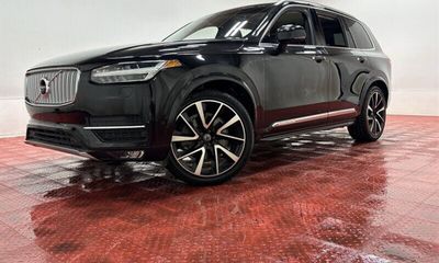 2019 Volvo XC90 Inscription