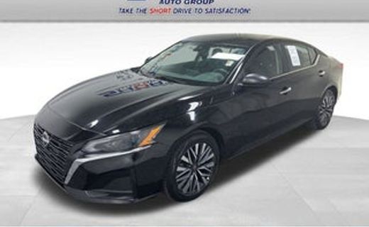 2024 Nissan Altima SV