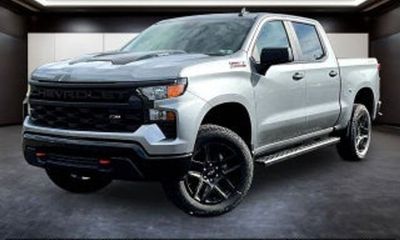 2024 Chevrolet Silverado LT L