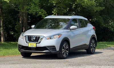2020 Nissan Kicks SV