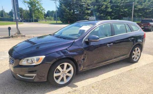 2016 Volvo V60 SV33 Premier