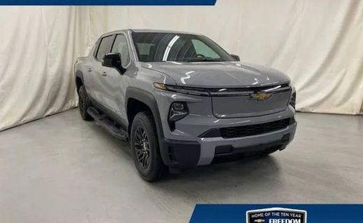 2025 Chevrolet Silverado LT