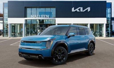 2026 Kia EV9 Land