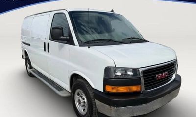 2019 GMC Savana 2500