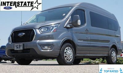 2022 Ford Transit Base