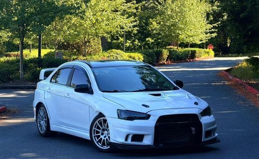 2010 Mitsubishi Lancer Evolution MR