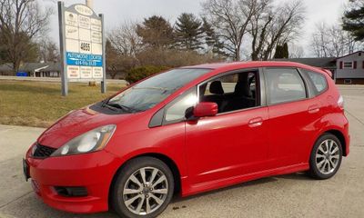 2013 Honda FIT Sport