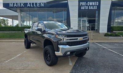 2021 Chevrolet Silverado LT