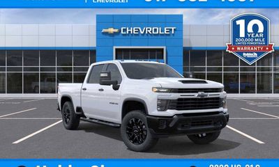 2026 Chevrolet Silverado HD Custom