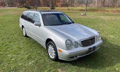 2002 Mercedes-Benz E-Class E320 4 Matic