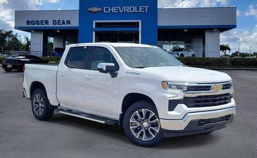 2026 Chevrolet Silverado LT