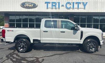 2026 Ford F-350 Lariat