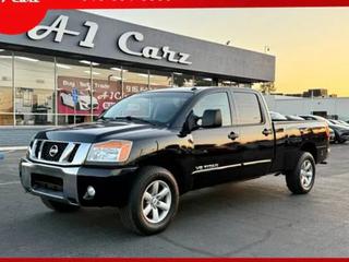 2012 Nissan Titan SV
