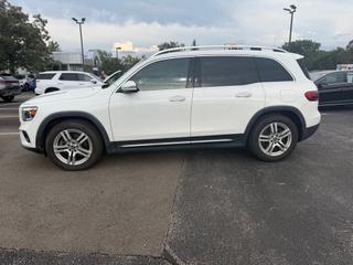 2021 Mercedes-Benz GLB-Class