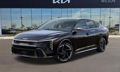 2026 Kia K4 GT Line