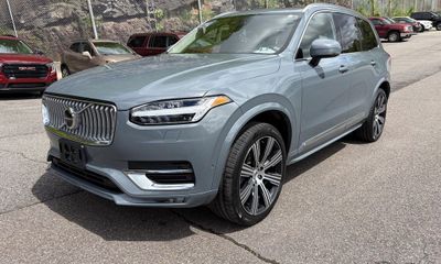2023 Volvo XC90 Ultimate Bright
