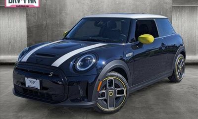 2023 Mini Hardtop SE 2 Door