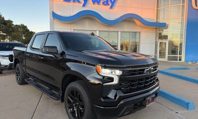 2024 Chevrolet Silverado RST