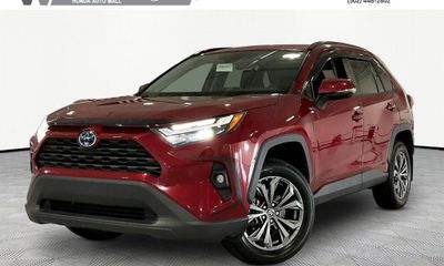 2024 Toyota RAV4 XLE Premium