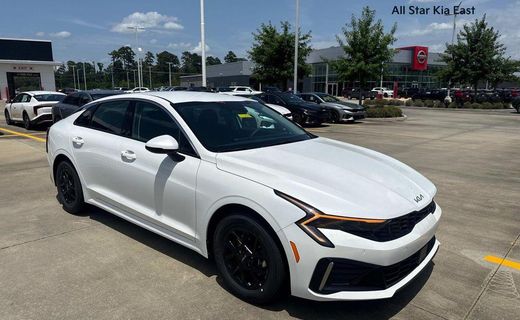 2026 Kia K5 LXS