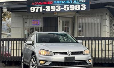 2017 Volkswagen Golf Alltrack S SE
