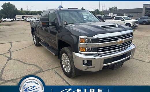 2017 Chevrolet Silverado LT